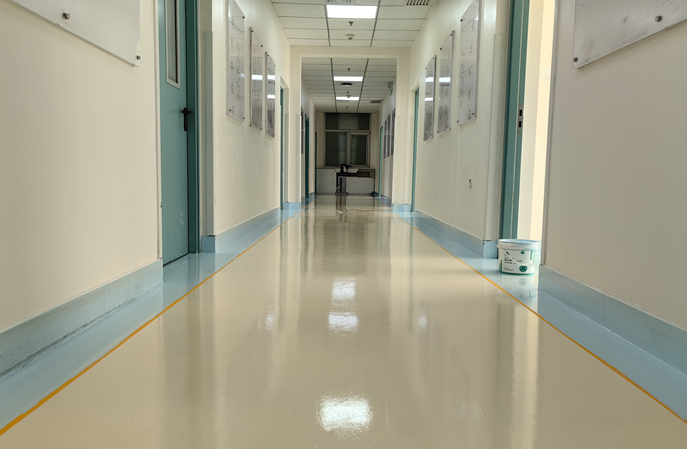 如何让医院的墙面耐擦洗，防涂鸦