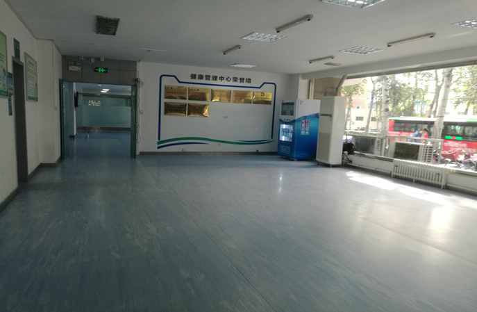 旧PVC 地板翻新使用塑立得省费用吗