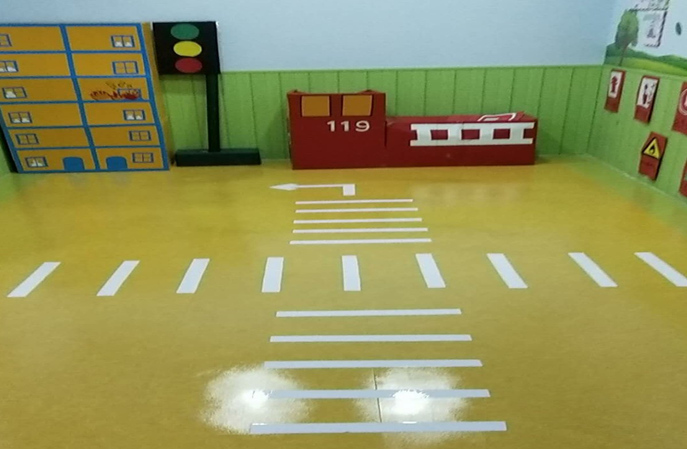 幼儿园塑胶地板保养的深层价值：安全、环保与教育理念的融合